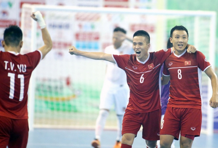 Tuyển Việt Nam tập trung, sẵn sàng giành suất dự World Cup