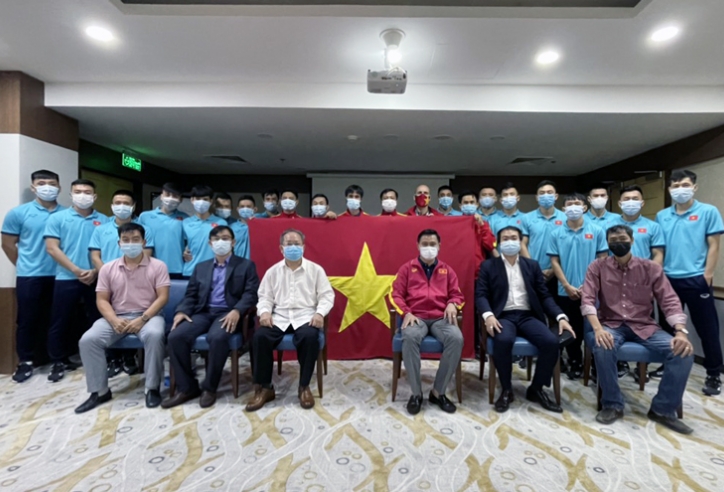 ĐT Việt Nam đón 'khách quý' trước trận đấu quan trọng
