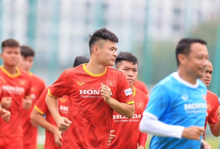 U22 Việt Nam trả 2 cầu thủ về Hà Nội FC