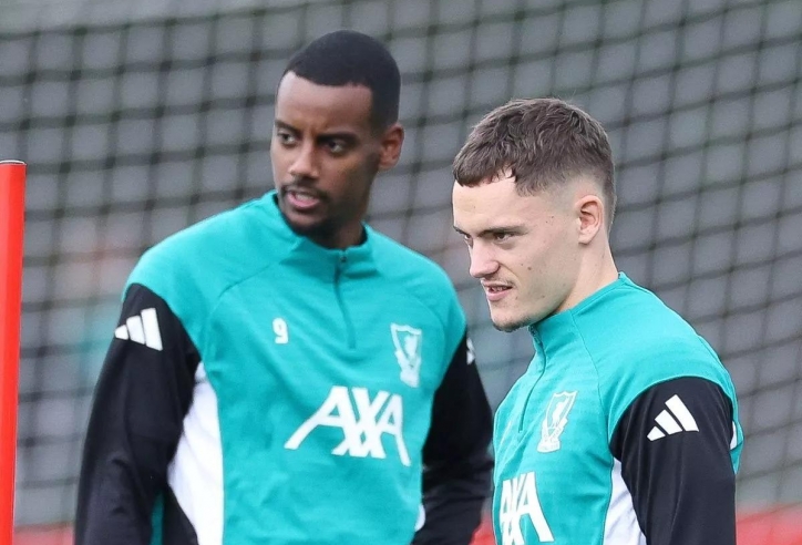 Vừa đến nửa năm, bom tấn kỷ lục của Liverpool sắp bị 'đào thải'