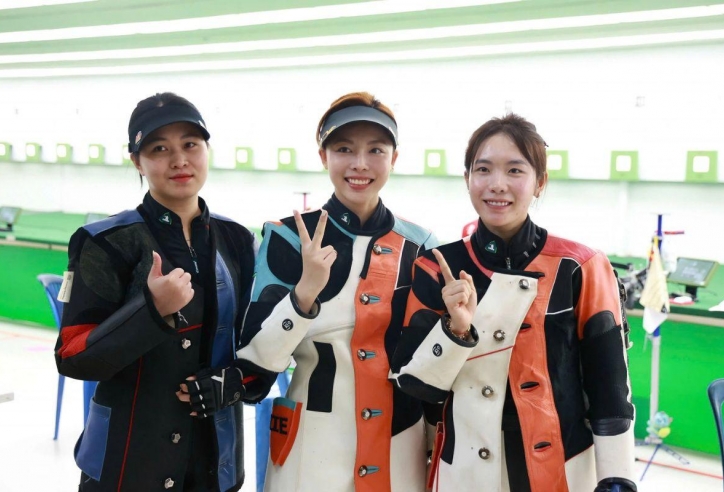 Mỹ nhân bắn súng Việt Nam không giấu nỗi cảm xúc khi lỡ HCV