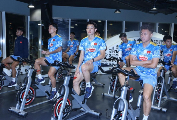 HLV Kim Sang Sik phải loại 1 cầu thủ U23 Việt Nam