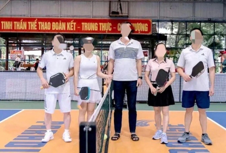 Bỏ lớp bồi dưỡng đi đánh Pickleball U90, cán bộ xã bị kỷ luật