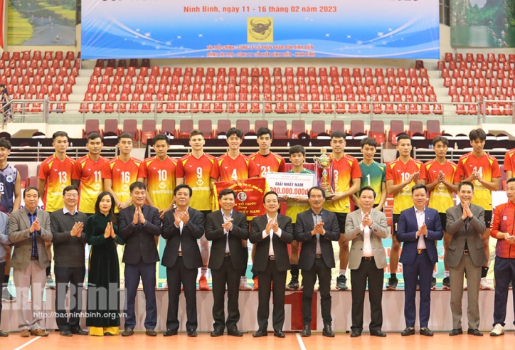 CLB nam Ninh Bình LienVietPostBank vô địch Cúp Hoa Lư - Bình Điền 2023