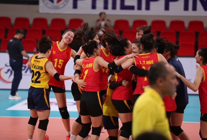 Bóng chuyền nữ Việt Nam 'đánh bại' đội bóng số 1 Nhật Bản trên sân nhà