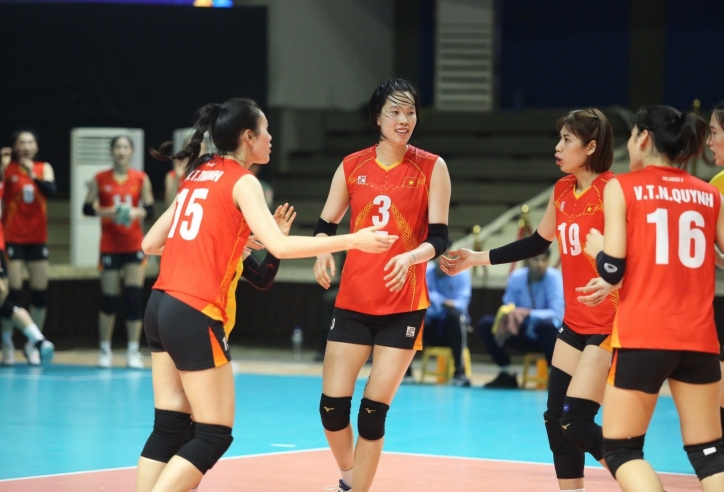 Tuyển bóng chuyền nữ Việt Nam thắng đậm Uzbekistan ở giải châu Á