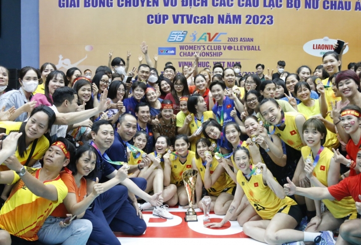 2 tháng để viết lịch sử: Bóng chuyền nữ Việt Nam vô địch 2 giải châu Á, giành 2 vé dự giải thế giới