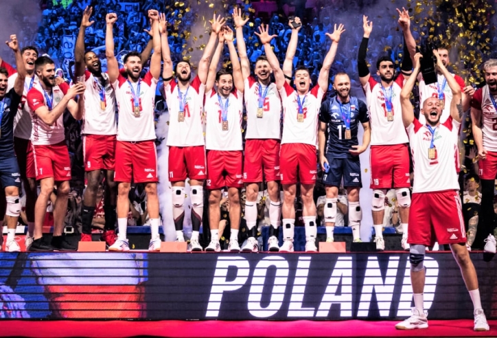 Hạ gục Mỹ, bóng chuyền nam Ba Lan vô địch VNL 2023 trên sân nhà