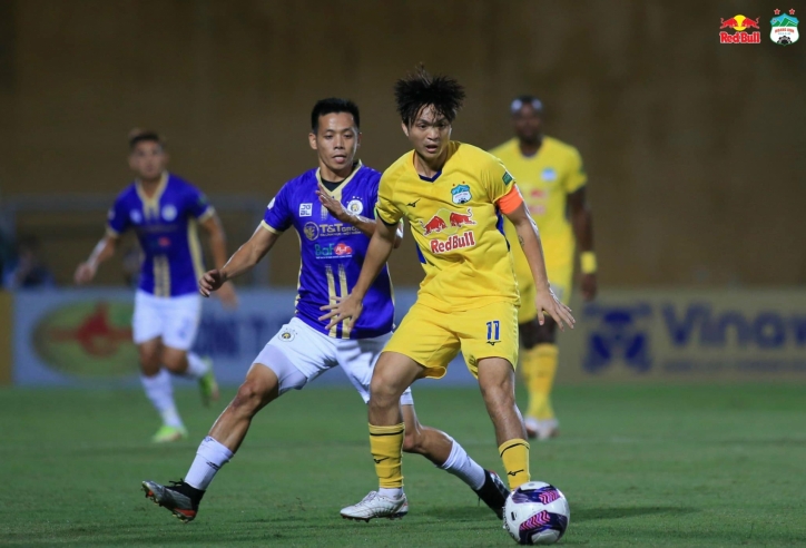 BXH vòng 16 V-League 2022: Hà Nội bỏ xa HAGL