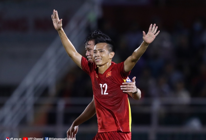 Highlights Việt Nam vs Philippines: Văn Quyết ghi bàn