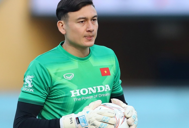 Đang dự AFF Cup, Đặng Văn Lâm nhận tin buồn nhất sự nghiệp