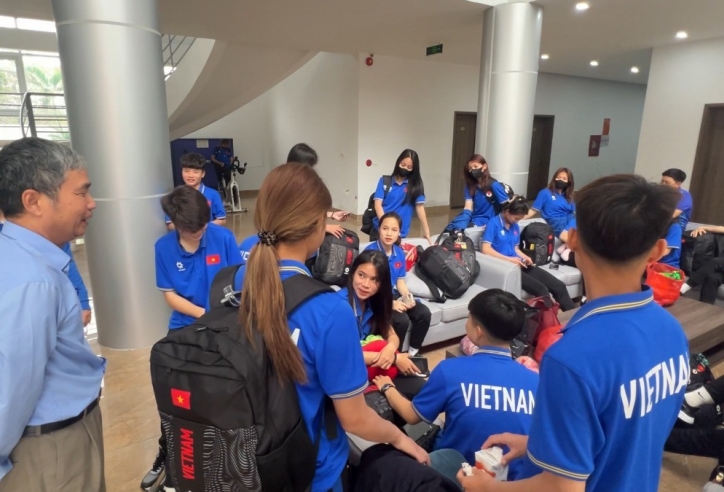 Cầu thủ Việt Nam lên đường tham dự VCK U20 nữ châu Á