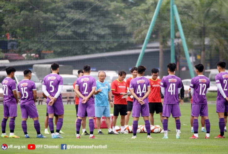 HLV Park loại 5 cầu thủ U23 Việt Nam trước ngày đấu Indonesia