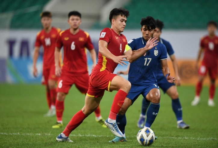 Thái Lan nhận tin 'sét đánh' tại AFF Cup, ĐT Việt Nam hưởng lợi?