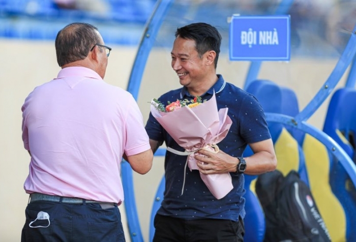 Trợ lý HLV Park thừa nhận Nam Định 'nhờ tiền' để trụ hạng V-League