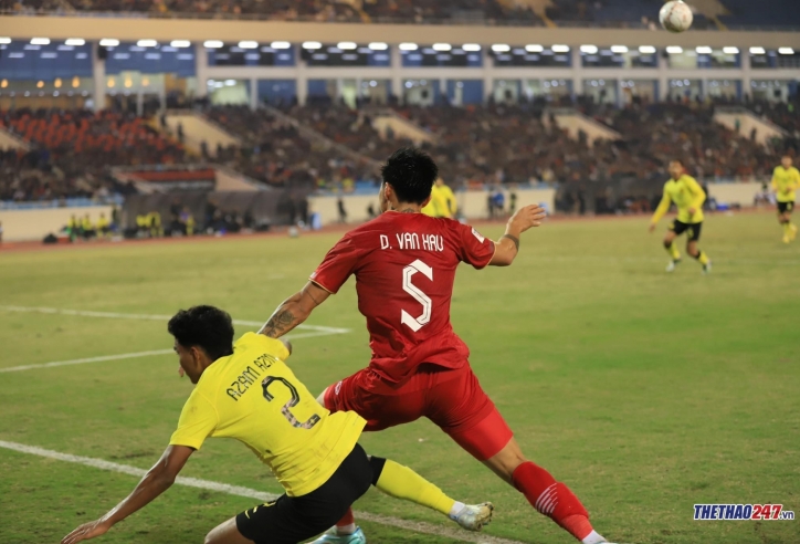 Đã rõ lý do cầu thủ Malaysia nhận thẻ đỏ, 'tặng' 11m cho ĐT Việt Nam
