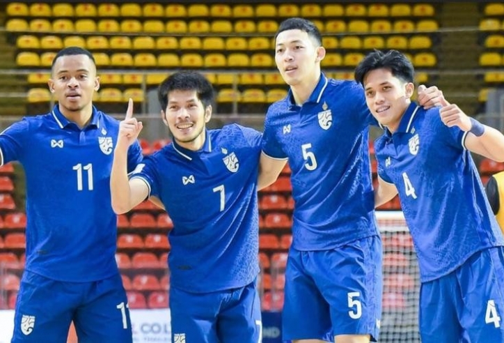 Thái Lan thắng 8-2 trước giải châu Á