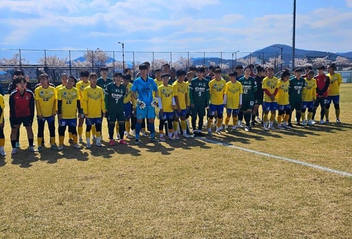 Hàng loạt cầu thủ Việt Nam sang Hàn Quốc thi đấu