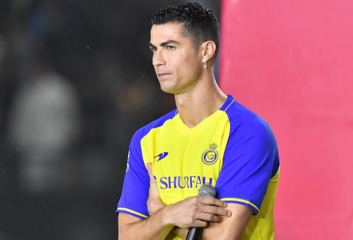 Ronaldo tiếp tục bỏ về giữa chừng trong trận đấu của Al Nassr