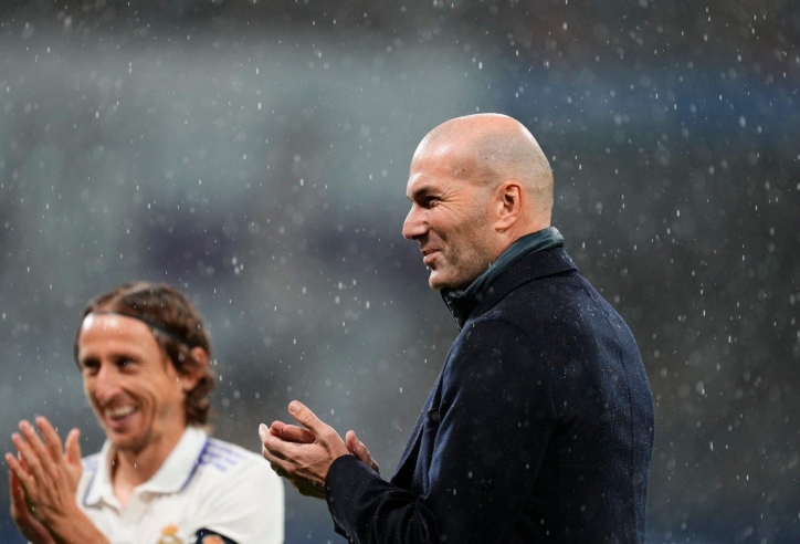 Hoài niệm Zidane, Real sắp được dẫn dắt bởi HLV khiến tất cả phải ngã ngửa