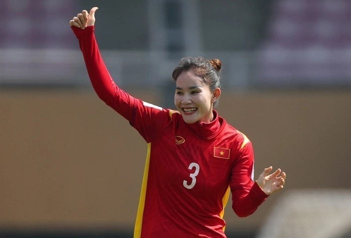 Trung vệ số 1 tuyển nữ Việt Nam chia tay SEA Games 32