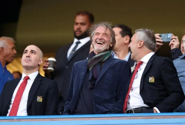 Sếp lớn MU lo ngại khi Ole trở lại Old Trafford