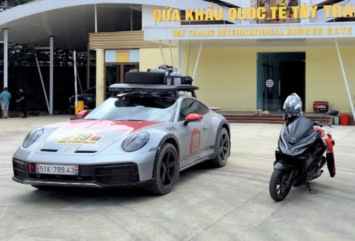 Chiếc Porsche 911 Dakar từng phượt gần 35.000 km tiếp tục hành trình 'thỉnh kinh' tại Trung Quốc?