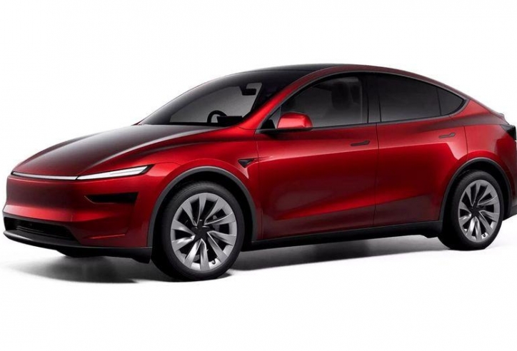 Tesla Model Y 2025 trình làng, thiết kế 'mượn' từ bán tải điện Cybertruck