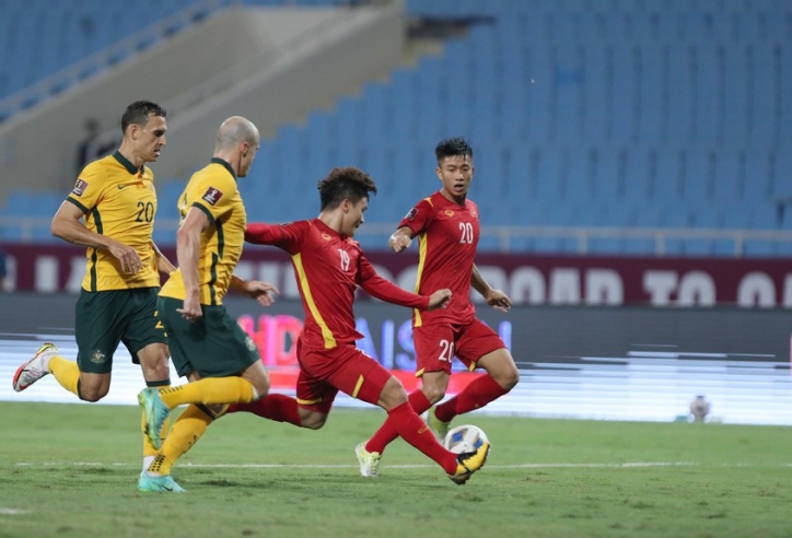 Tuyển thủ Úc tự tin thi đấu ‘chấp cả HLV’ trước ĐT Việt Nam