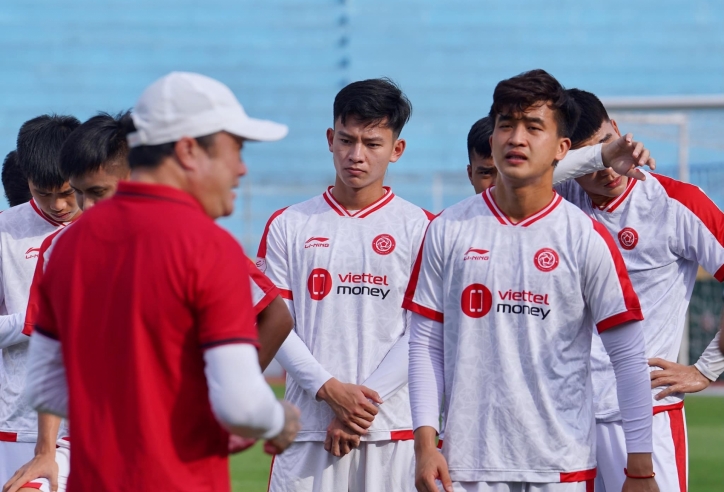 Sao U23 Việt Nam 'gây sốt' trong ngày trở lại thi đấu tại V-League
