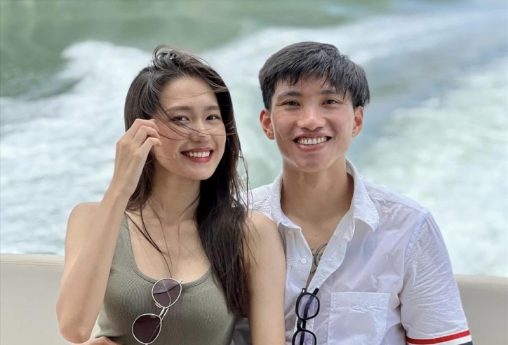 Văn Hậu chính thức công khai bạn gái top 10 Hoa hậu Việt Nam 2020