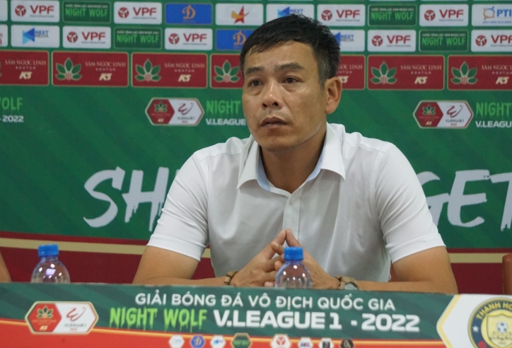 HLV SLNA: 'Chúng tôi vẫn quyết tâm lọt vào top 3 V-League'