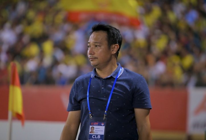 Cựu trợ lí HLV Park Hang Seo lạc quan về cuộc đua trụ hạng V-League