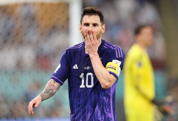Dọa 'xử' Messi, nhà vô địch quyền anh thế giới nhận phải kết đắng