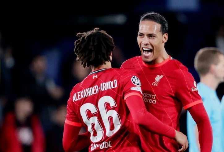 Alexander-Arnold mách nước Van Dijk cách 'bắt chết' Messi