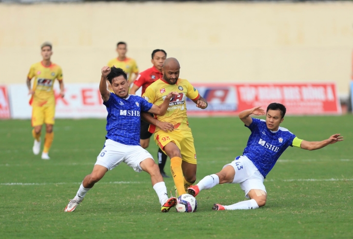 CLB V-League nhận 'mưa tiền thưởng' trước trận đại chiến với Hà Nội FC