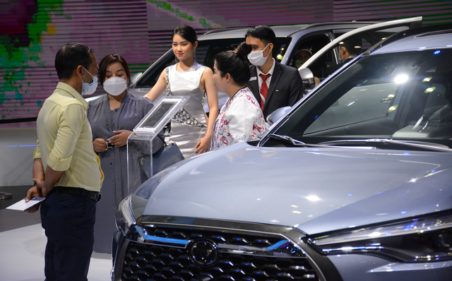 Việt Nam xếp thứ bao nhiêu về mức tiêu thụ ô tô tại Đông Nam Á?