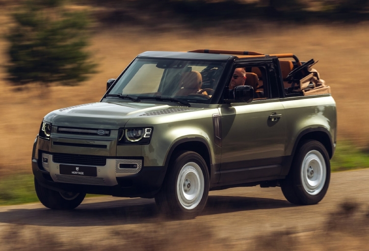 Chiêm ngưỡng Land Rover Defender 90 bản độ mui trần, số tiền phải trả ngang mua xe mới