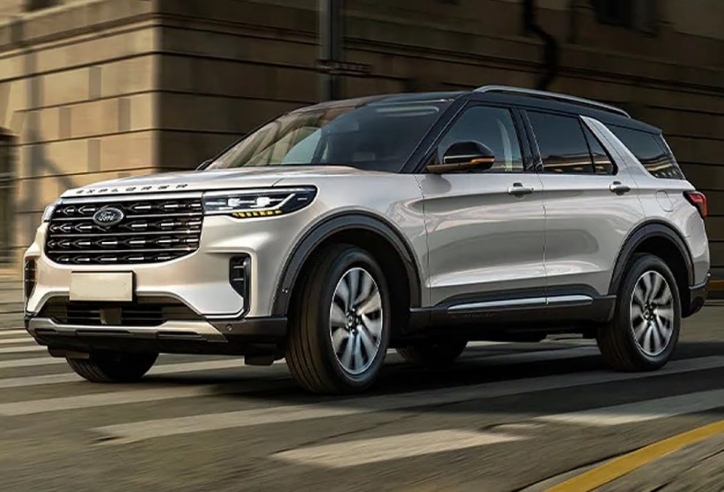 Ford Explorer 2024 lộ diện: Ngoại thất thay đổi lớn, nhiều nét giống ‘đàn em’ Territory