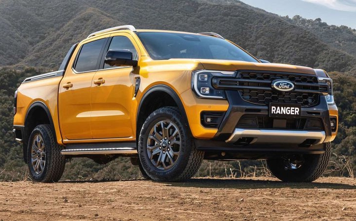 Ford Ranger và loạt xe bán tải đang được giảm giá lên tới cả trăm triệu