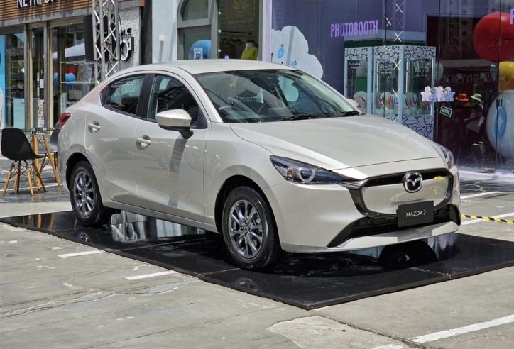 Mazda2 2023 trình làng thị trường Đông Nam Á: Choáng với gần 100 tùy chọn thiết kế, giá quy đổi chỉ ngang Kia Morning