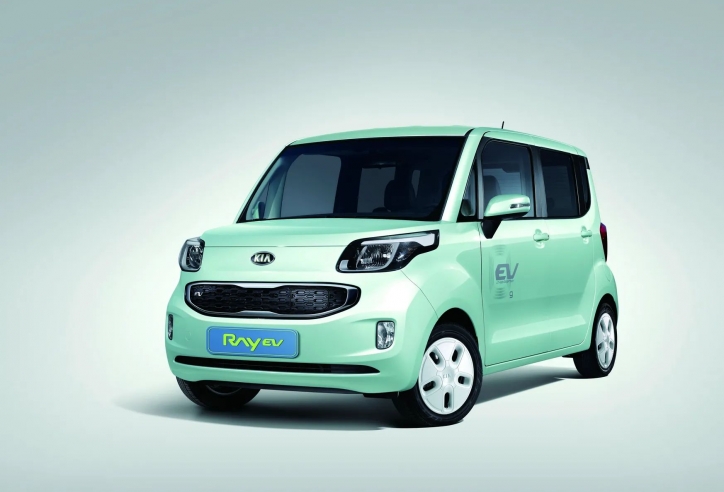 Kia hồi sinh mẫu xe ‘tí hon’ Ray EV - ô tô điện đầu tiên của người Hàn
