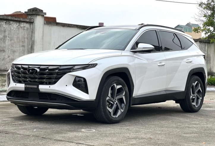 Loạt xe hấp dẫn trong tầm giá 850 triệu đồng tại Việt Nam, so kè Toyota Yaris Cross 2023 Hybrid