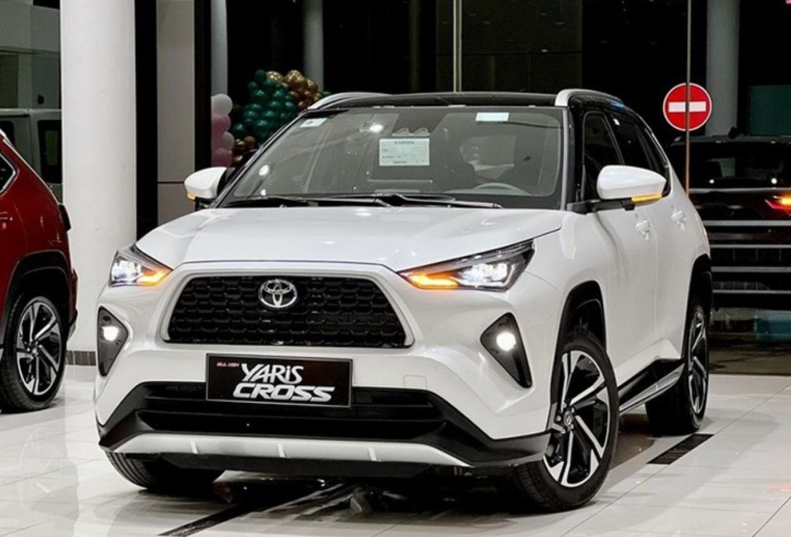 Vừa ra mắt, Toyota Yaris Cross đã mạnh tay giảm giá gần 70 triệu đồng cạnh tranh Creta, Seltos