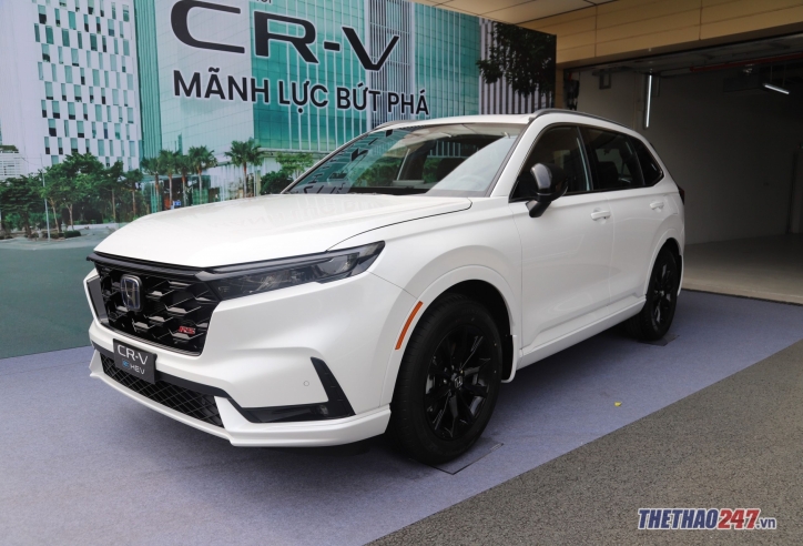Soi chi tiết Honda CR-V e:HEV RS 2024 vừa trình làng thị trường Việt
