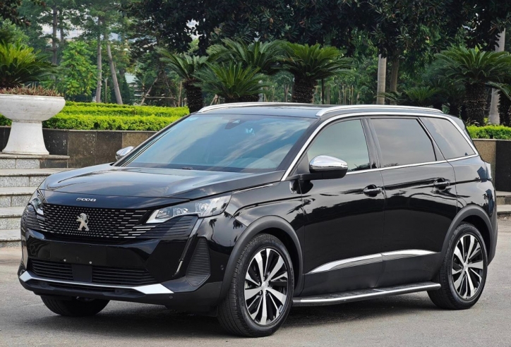 Sau hơn 1 năm lăn bánh, Peugeot 5008 cũ xuống giá ngỡ ngàng