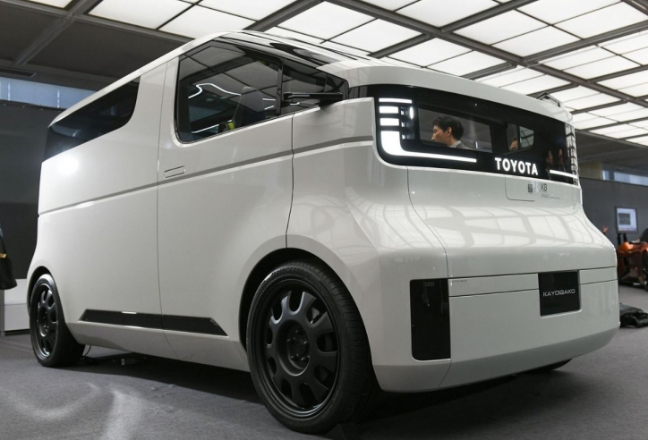 Chiêm ngưỡng Toyota KAYOIBAKO - nguyên mẫu MPV điện có khả năng ‘biến hóa khôn lường’