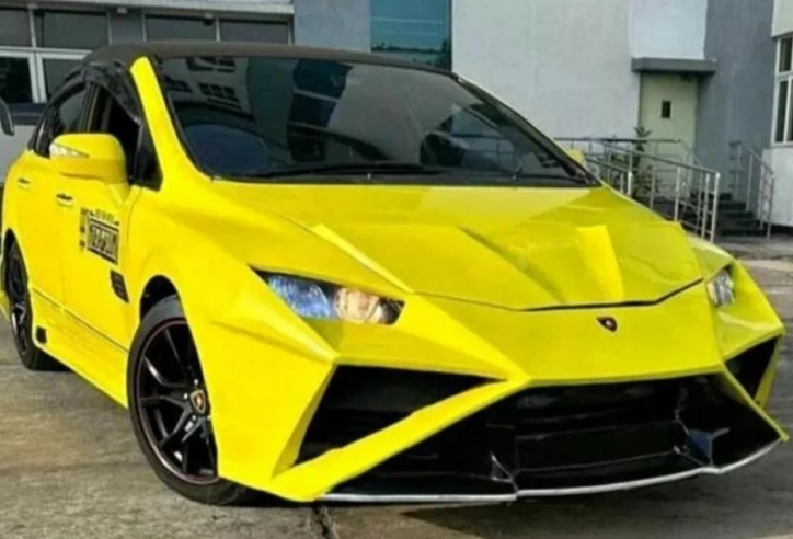 Độc lạ Honda Civic được chủ nhân ‘hô biến’ thành siêu xe Lamborghini Huracan