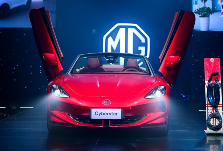 Roadster thuần điện MG Cyberster có giá dự kiến từ 2,2 tỷ đồng tại Việt Nam, giao xe vào năm sau?