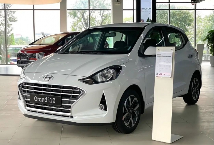 Hyundai Grand i10 băng băng về đích trong cuộc đua xe hạng A